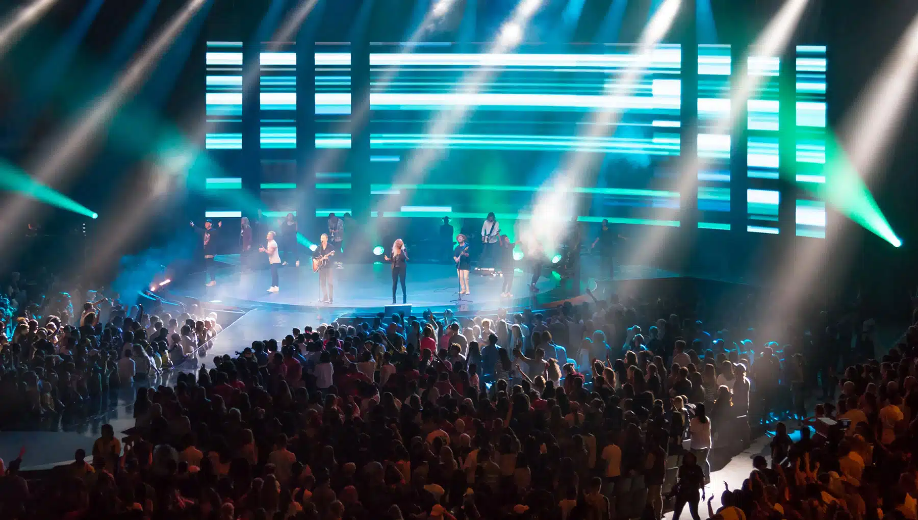 LED-walls-for-church-music-concerts